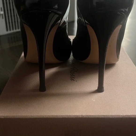 Gianvito Rossi Pumps Stiletto Heels EU 37 Black - Picture 3 of 6